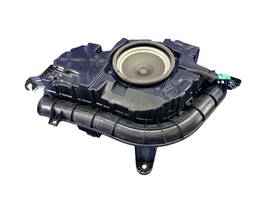 Lb5t-19a067 Ford 2020-2024 Explorer Rear Audio Radio Subwoofer Sub Woofer Speaker Unit