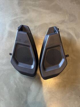 M2dt-19b135 Ford Bronco 2023. Rear Speaker Pods