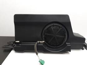 Dc3t-19a067-aa Ford Truck 644.fd8n15 11-16 F250sd Under Seat Factory Sub With Amp