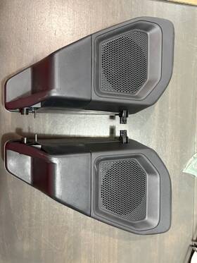 M2dt-19b135 Ford Trucks M2dt-19b135/19b140 Bronco Oem Rear Speaker Pods Pair 4 Door