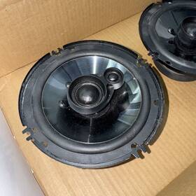 233-fr6030 Fusion Pf-fr6030 6 Inch 3-way Performance Marine Speakers Pair 250w Full Range White