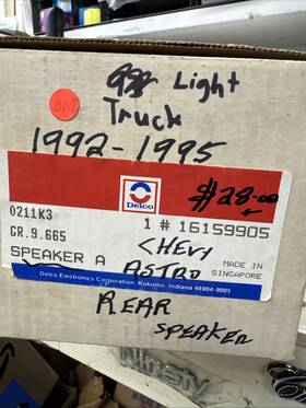 16159905 Gm Rear Speaker 1992-95 Light Truck Chevy Astro Nos