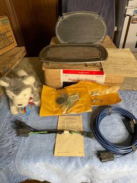 994774 Gm Nos Chevy Monza Vega 2 Hatchback Rear Speaker Accessory Package 1975
