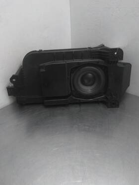 644.gm9j15 Gmc Truck Yukon Xl 1500 2015 Speaker 788394