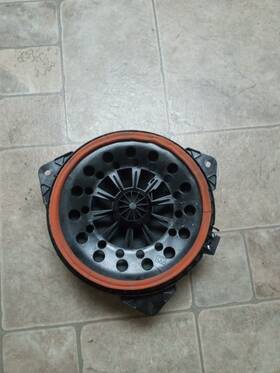 1657243 Harman Kardon Subaru Outback 2021 Left-right Rear Door Speaker