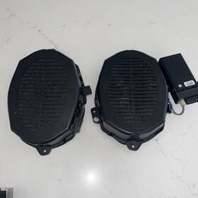Km607133 Harman Kardon 65.13-8 E6591.l 99-00 Bmw 328i E46 Rear Right Side Subwoofer Speaker Assy Oem