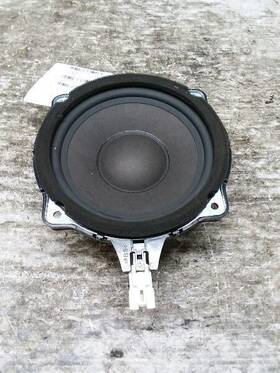644.hy1g14 Hyundai Genesis 2014 Speaker 67132