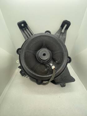 96380-be100 Hyundai Kona Bose Subwoofer Speaker 2023-2024 96380-be100 Hyundai Kona Bose Subwoofer Speaker 2023-2024