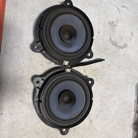 28156c000 Infiniti 2003 -2006 G35 Sedan Front Door Left Right Audio Speaker Set