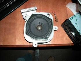 644.in1u01 Infiniti 2001 Q45 Left Speaker Bose