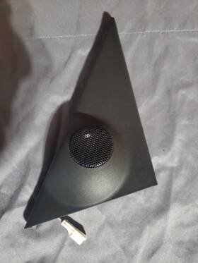 8972114900 Isuzu 98-02 Trooper Door Tweeter Speaker Front Right/passenger Oem