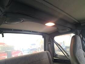 3722981 Jeep Used Speaker Fits 2001 Wrangler Grade A