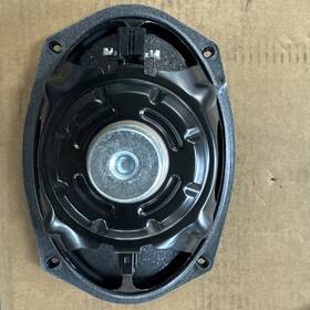 P68347024ab Jeep 21-25 Front Right Door Speaker For Grand Cherokee L . 3.6 V6 215kw