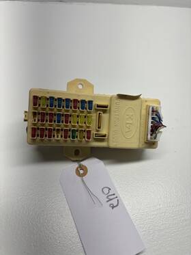 Ok53n Kia 03 04 05 Oem Sedona Junction Block 66 730
