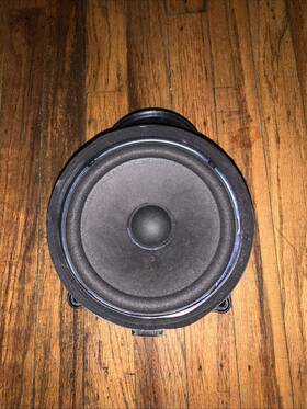 500520 Land Rover 2010-2013 Range Sport Front Right Passenger Door Speaker Oem
