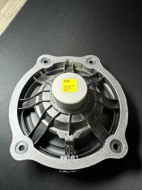 Ah42-18808-ea Land Rover Range Hse L322 10-12 Oem Rear Door Speaker Harmon/kardon