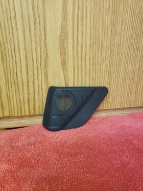 67689-50010-b0 Lexus 1995-2000 Ls400 Oem Front-right Door Tweeter Speaker Cover Grille Blue