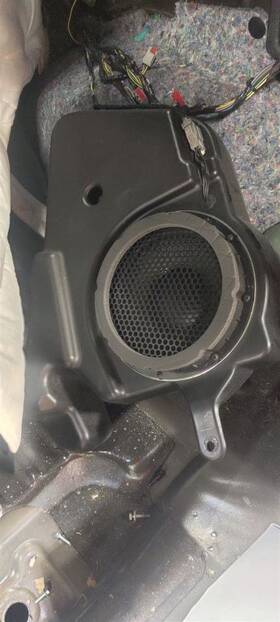644.fd2e14 Lincoln Mkx 2014 Speaker 3643606