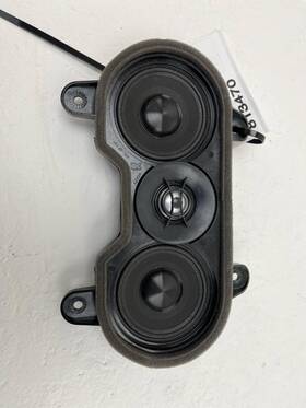 R2tt-19b135-ba Lincoln 2024-2025 Nautilus Awd Dash Board Center Speaker Hub Oem