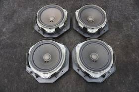670108952 Maserati Motors Set 4 Front And Rear Door Subwoofer Speaker Ghibli 14-17 Note