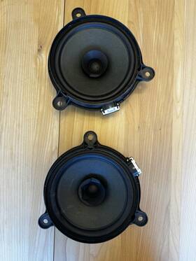 Ke70-66-960-ka085 Mazda 2016 6 Touring Rear Left And Right Door Speaker Oem Ke70-66-960-ka085 Mazda 2016 6 Touring Rear Left And Right Door Speaker Oem