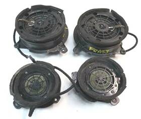 2108208102 Mercedes-benz 96-03 W211 E320 E350 Complete Door Audio Sound Speaker Set Of 4 Pc Oem