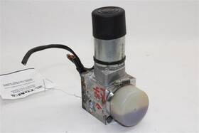 640.mb1q03 Mercedes-benz Trunk Pull Down 2003 S430 1363855