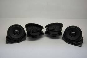 644.mb1b03 Mercedes-benz 2001-2004 Slk Class Set Of 4 Speakers Slk230