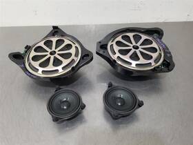 644.mb1b18 Mercedes-benz 18 2018 C43 Amg Speaker Set