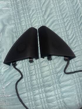 A2057200248-a2057200148 Mercedes-benz 15-22 W205 C Class Front Left Corner Speaker Cover With Tweeter Oem A2057200248-a2057200148 Mercedes-benz 15-22 W205 C Class Front Left Corner Speaker Cover With Tweeter Oem