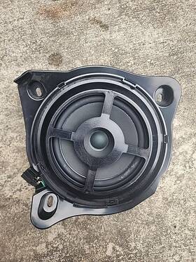 A2058201900 Mercedes-benz Subwoofer Speaker Radio Cd Dvd Gps Head Unit C W205