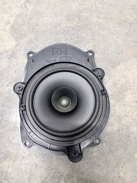 28156-1ea0a Nissan 09-20 370z Right Passenger Door Audio Speaker