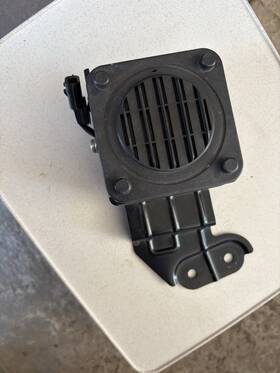 281h03na0a Nissan 2011-2012 Leaf Exterior Digital Sound Speaker 281h0 3na0a Oem 281h03na0a Nissan 2011-2012 Leaf Exterior Digital Sound Speaker 281h0 3na0a Oem