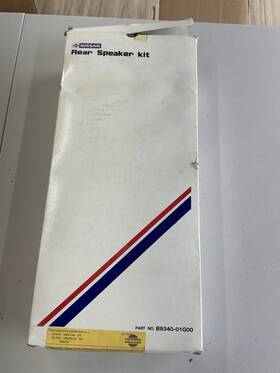 B9340-01g00 Nissan 1986-1993 Hardbody D21 Rear Speaker Kit Nos Brown