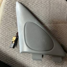 25720178 Oldsmobile 2001 Aurora Front Driver Door Speaker