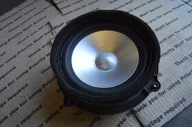 5h22-70451-nb Rover 644.rv1311 2010 2011 2012 2013 Range Sport Rear Door Speaker