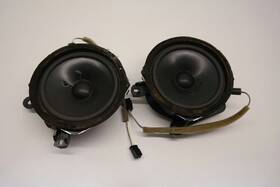 644.sa1r08 Saab 2008 9-3 Door Speaker X2