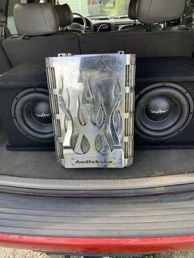 112443 Skar Audio 400 For The Whole Set Up Everything Works
