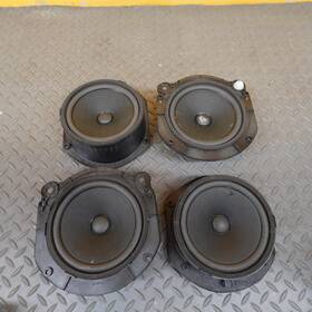 1004833-02-a Tesla 004833-02-a 2016-2018 Model X Set Of Door Audio Woofer Speaker Oem