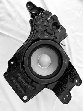 0848013801a Tesla Oem Model 3 2017-2023 L Door Speaker Assembly Driver Side Bracket
