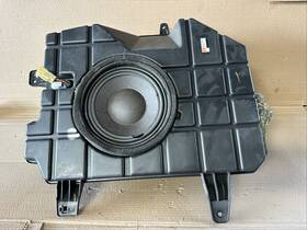 86150-ae030 Toyota 14307-f0022 04-10 Sienna Audio Speaker Sub-woofer Oem
