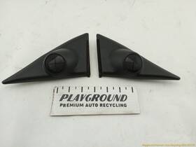 644.to1501 Toyota 4runner Pair Of Left And Right Front Door Tweeter Speaker Fits 1996-2002 96 644.to1501 Toyota 4runner Pair Of Left And Right Front Door Tweeter Speaker Fits 1996-2002 96