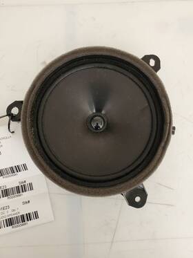 644.to1e23 Toyota Corolla 2023 Speaker 9981