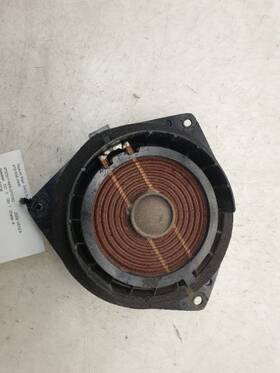 644.to1p09 Toyota 2009 Venza Rear Passenger Right Door Speaker