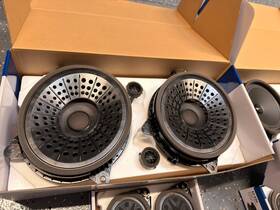 86160-30f70 Toyota 2025-2026 4runner Trd Off Road Premium Jbl Speakers 12 Oem