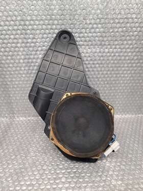 86160-34030 Toyota 1993-1998 T100 Front Right Passenger Door Speaker
