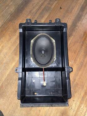 86160-ad060 Toyota Bin 43 2004 Tacoma Xtracab 4x4 V6 Rear Speaker / Enclosure Bin43
