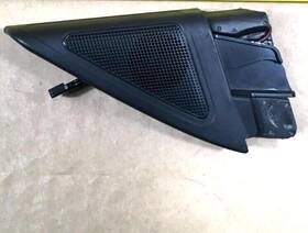 5c5837736b Volkswagen 2012-2016 Beetle Driver Right Front Tweeter Speaker Oem