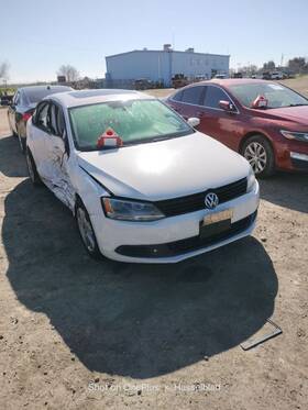 644.vw1l12 Volkswagen 12 Jetta Speaker