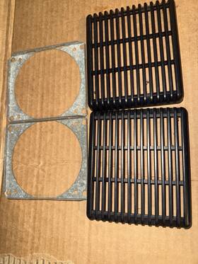 684555 Volvo 240 Speaker Covers